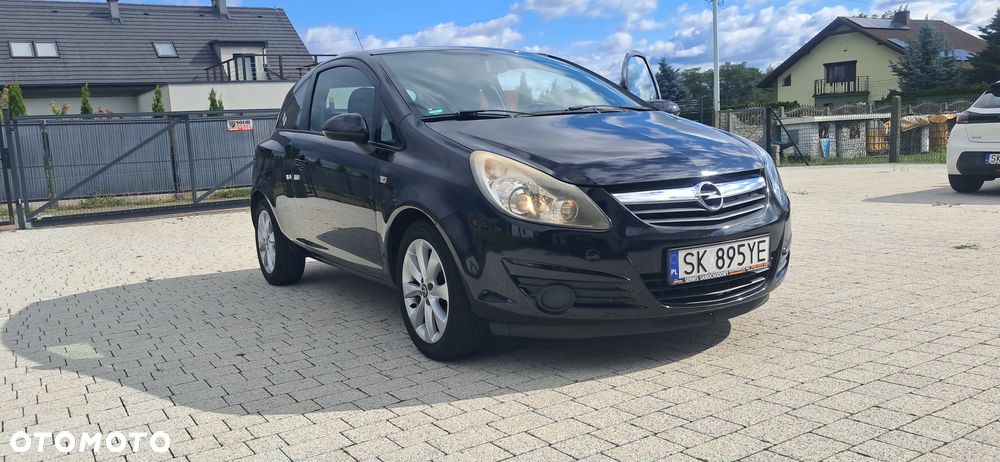 Opel Corsa 1.2 16V Easytronic Cosmo - 1