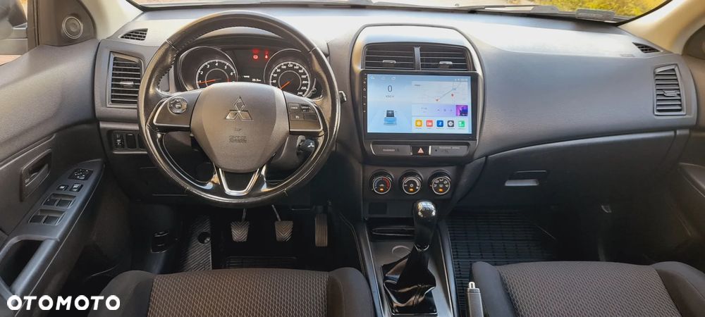 Mitsubishi ASX - 8