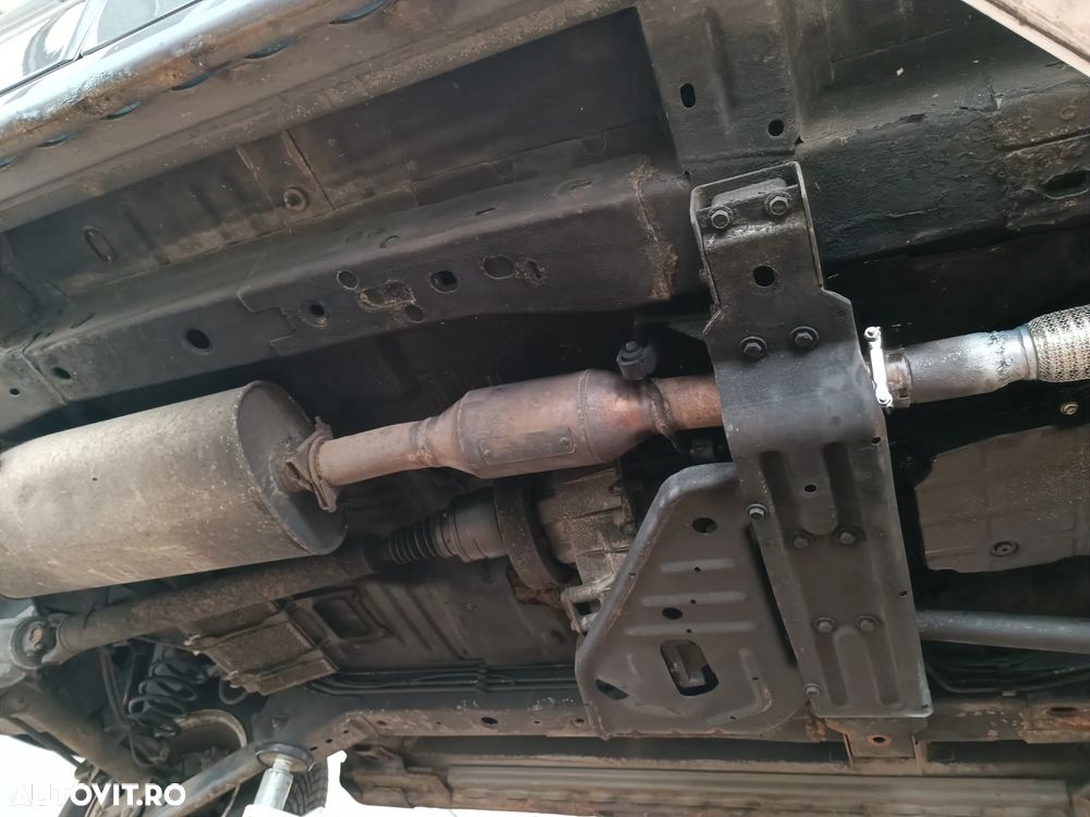 Jeep Grand Cherokee 2.7 CRD Overland - 12