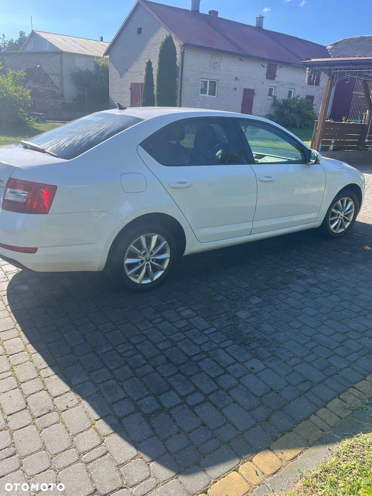 Skoda Octavia - 8