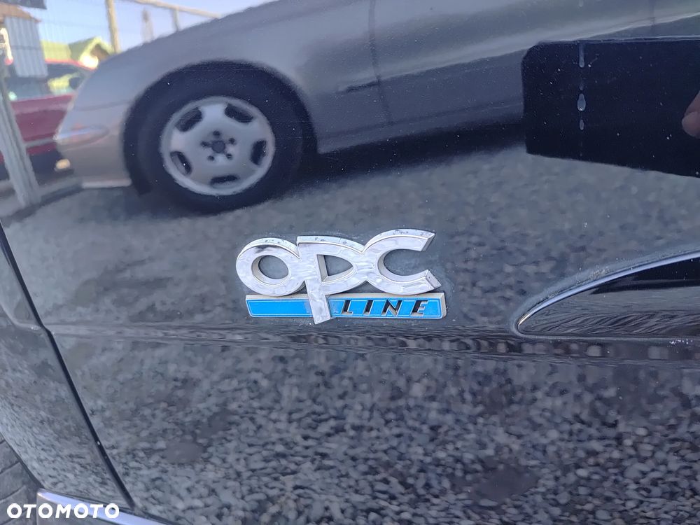 Opel Astra 1.6 Turbo Cosmo - 36