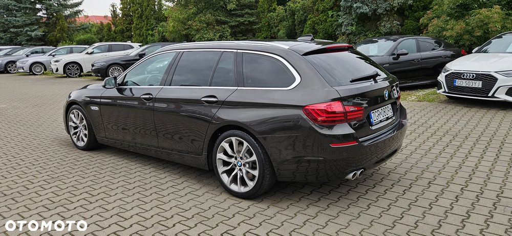 BMW Seria 5 530d Touring Modern Line - 6