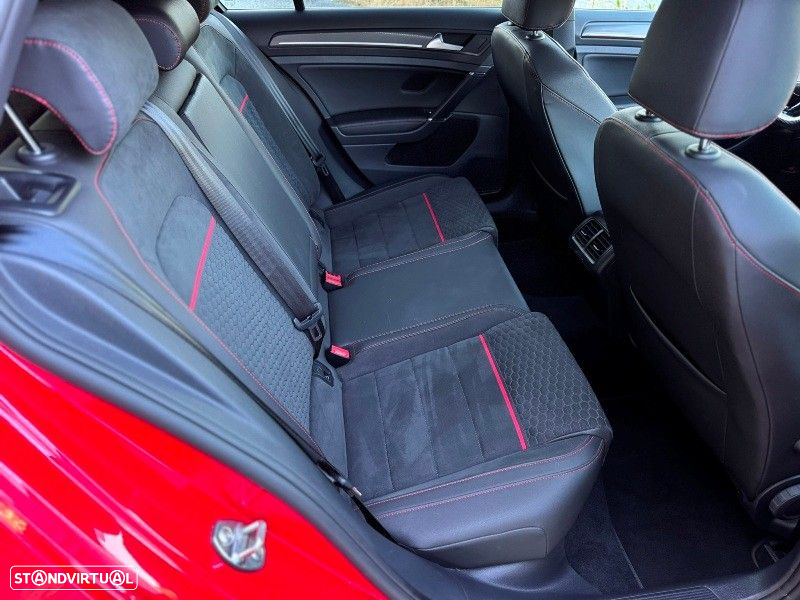 VW Golf 2.0 TSI GTI DSG Performance - 50