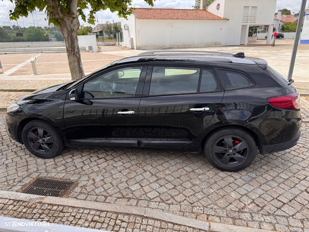 Renault Mégane Sport Tourer 1.5 dCi Dynamique S - 4