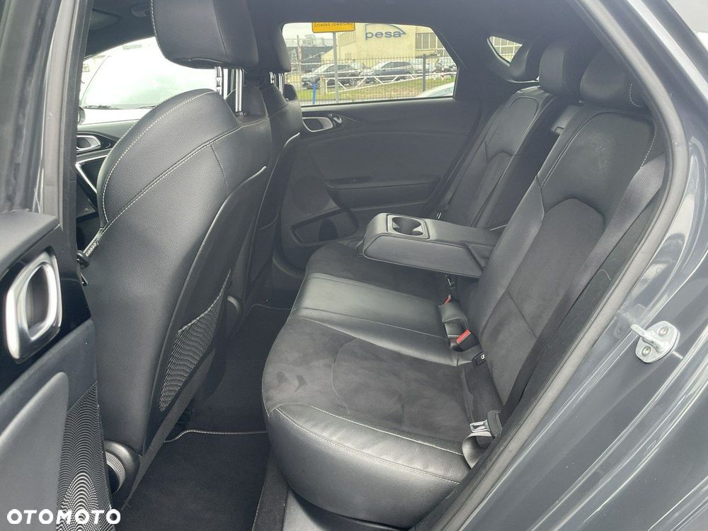 Kia ProCeed 1.4 T-GDI GT Line DCT - 12