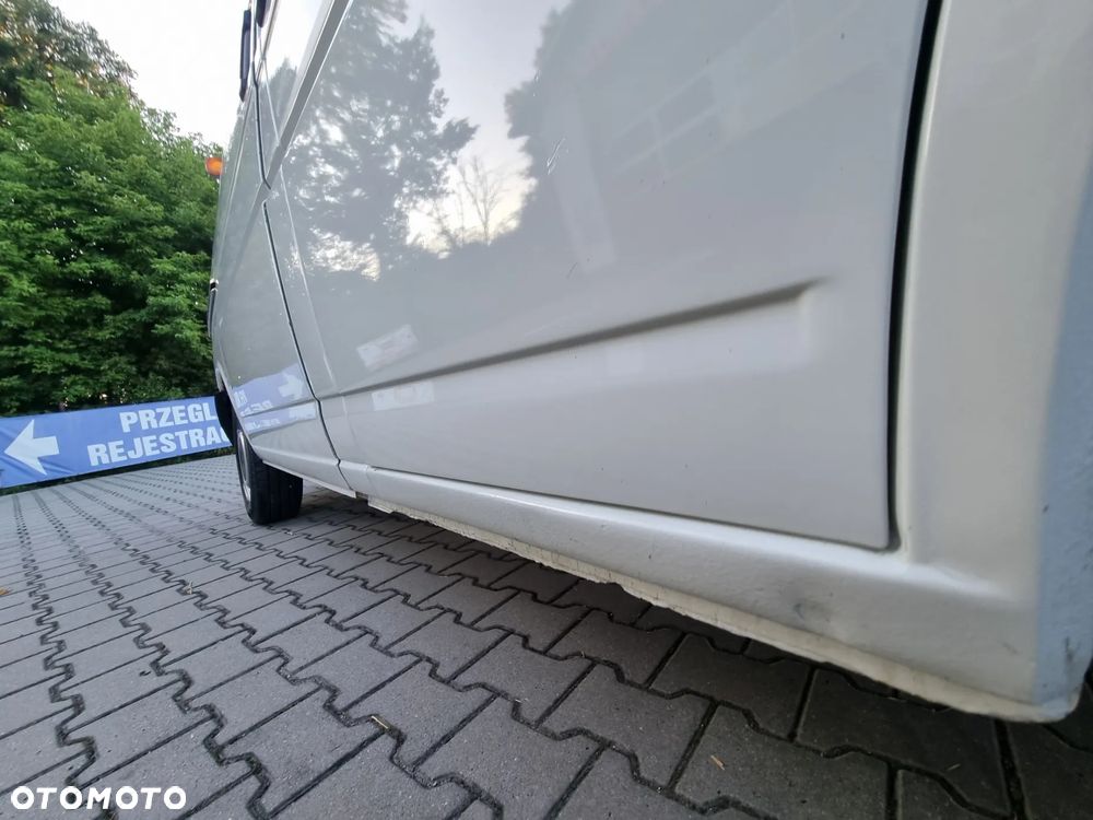 Volkswagen Transporter Standard - 22