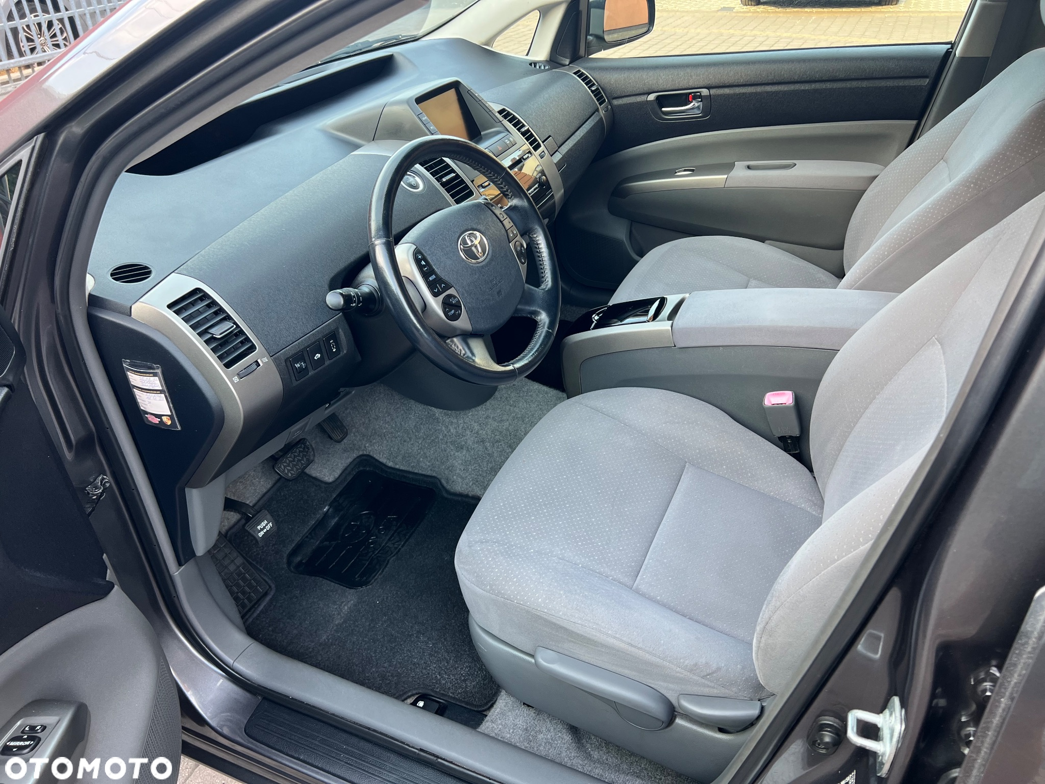 Toyota Prius 1.5 VVT-i Prestige - 16