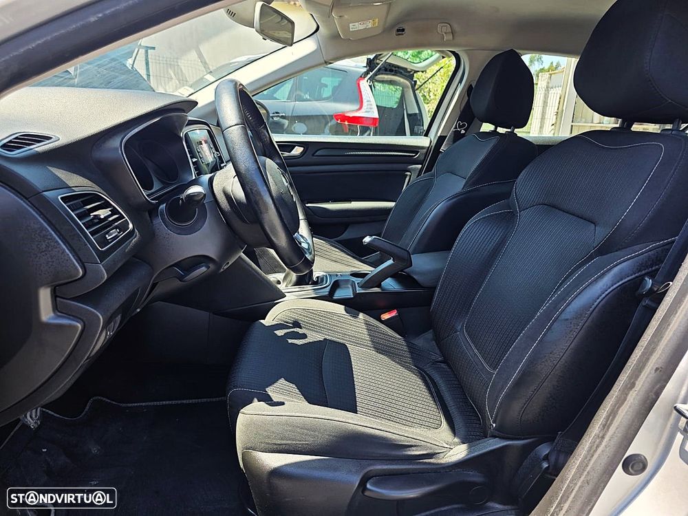 Renault Mégane Sport Tourer 1.5 dCi Zen - 10
