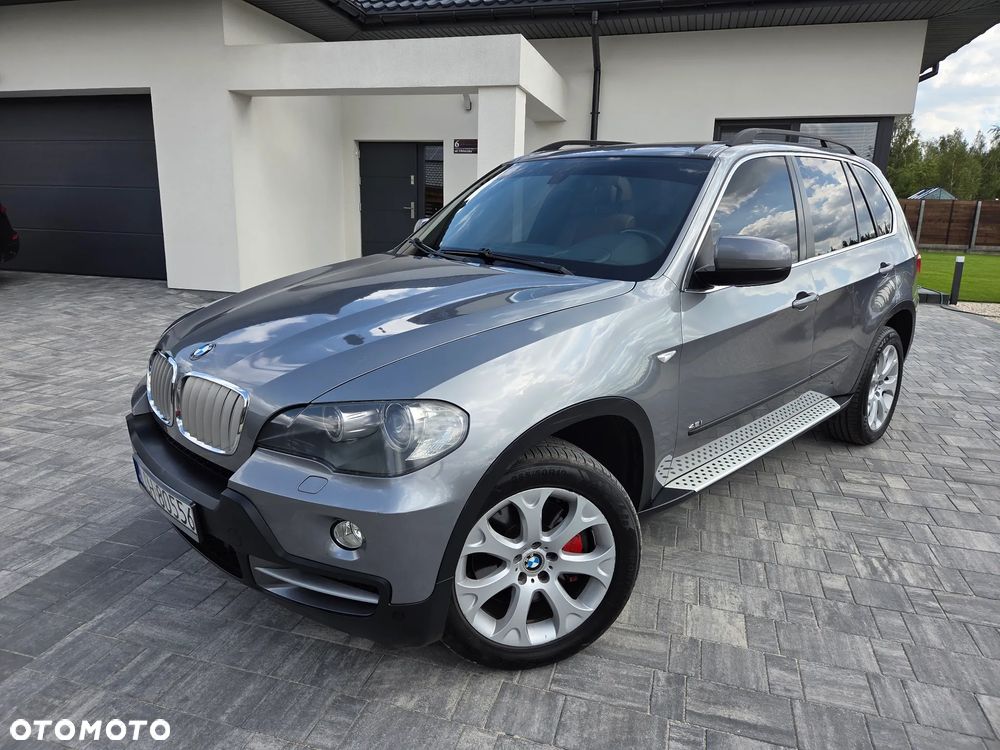 BMW X5 xDrive48i - 1