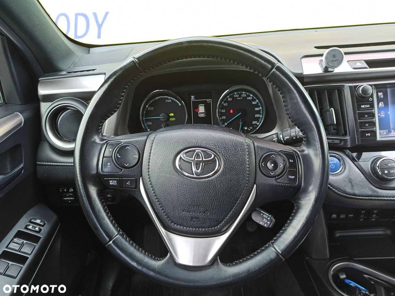 Toyota RAV4 - 27