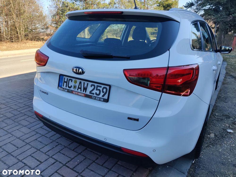 Kia Ceed 1.4 CRDi 90 Vision - 12