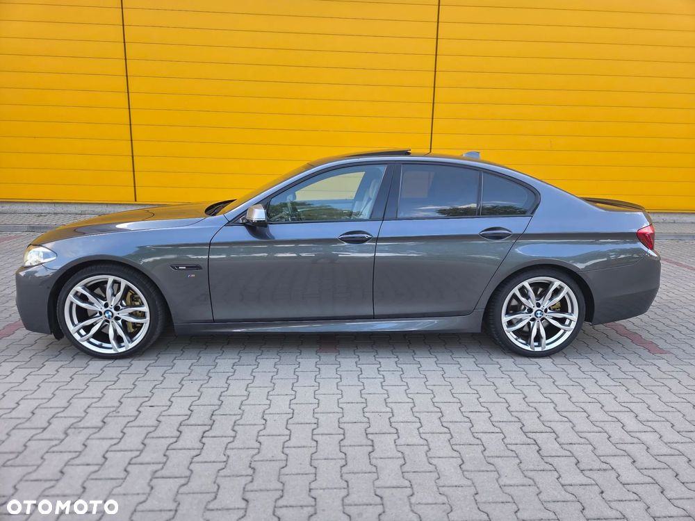 BMW Seria 5 M550d xDrive - 28