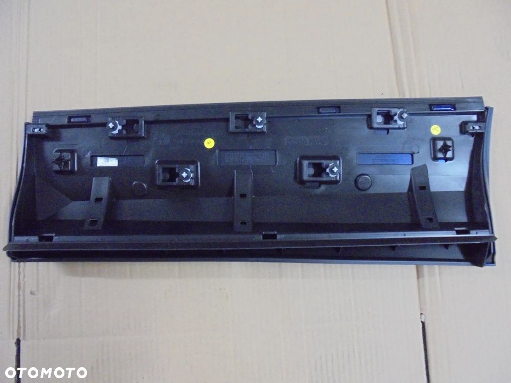 LISTWA DRZWI TYŁ PRAWA VOLKSWAGEN TIGUAN - 2