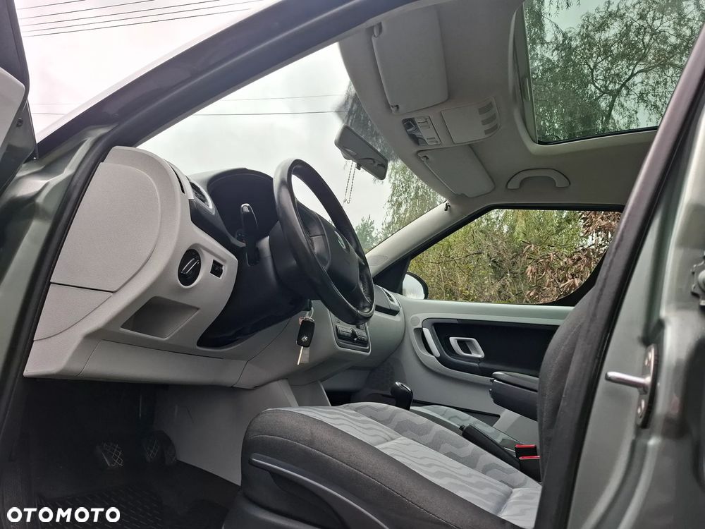 Skoda Roomster 1.4 16V Style - 28