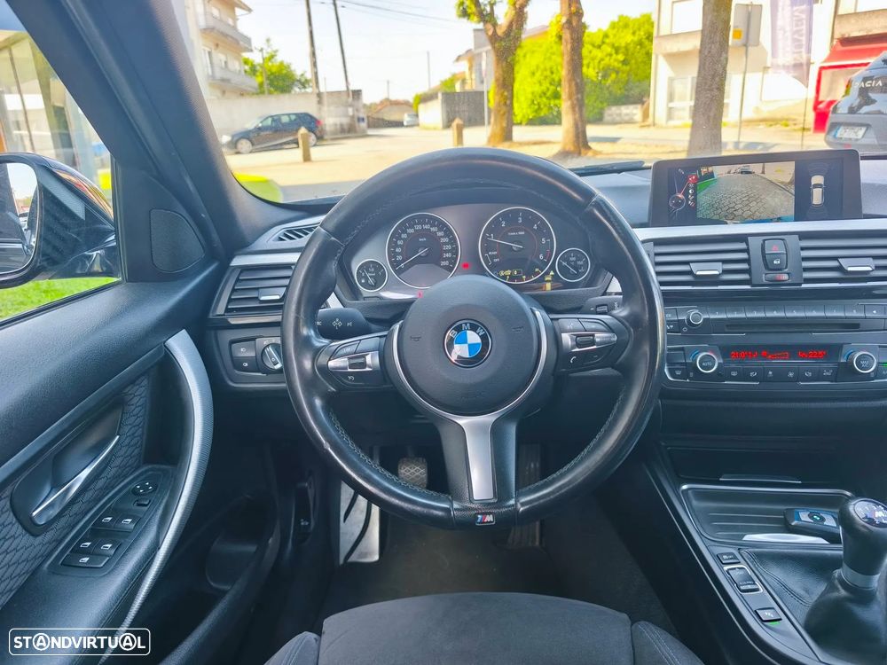 BMW 318 d Pack M - 17