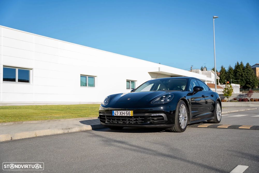 Porsche Panamera 4 E-Hybrid - 2