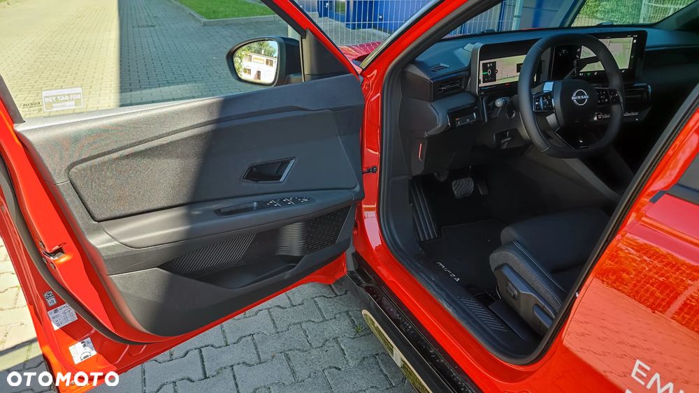 Nissan Micra 52kWh Evolve - 13