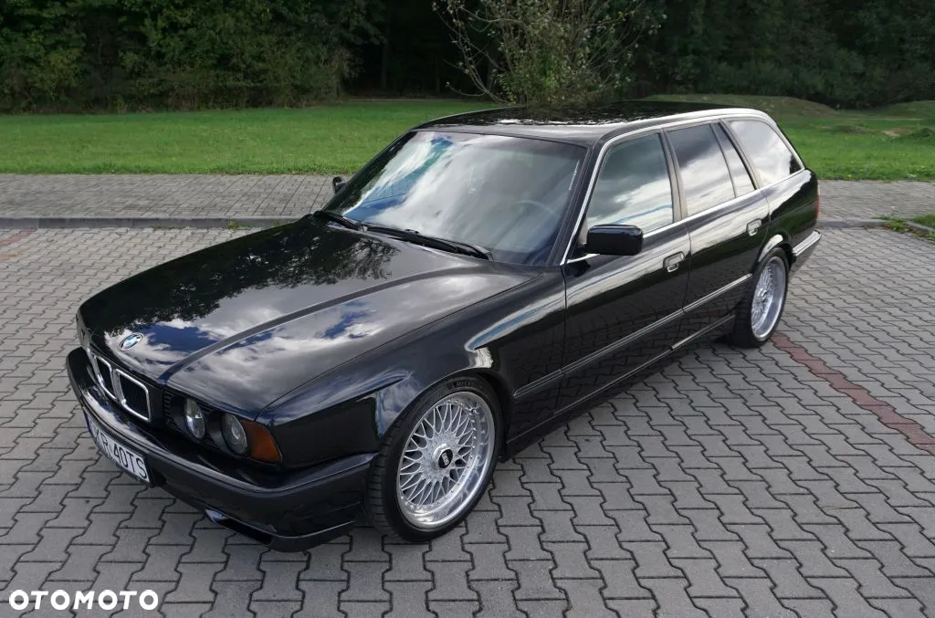 BMW Seria 5 540i - 2