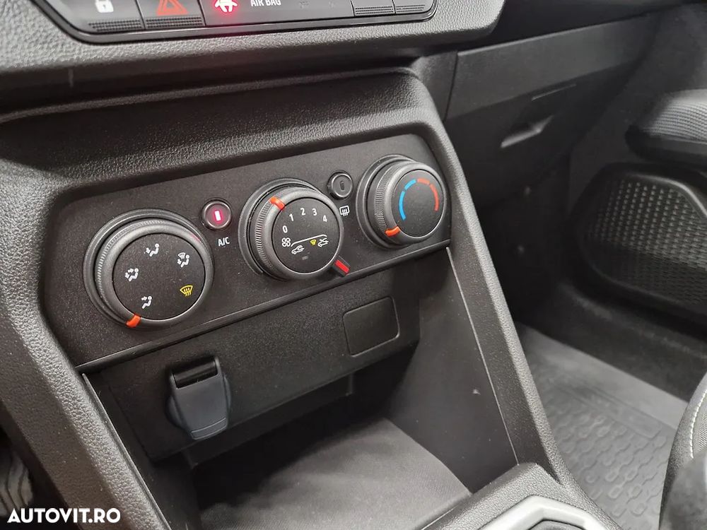 Dacia Sandero ECO-G 100 MT5 Expression - 10