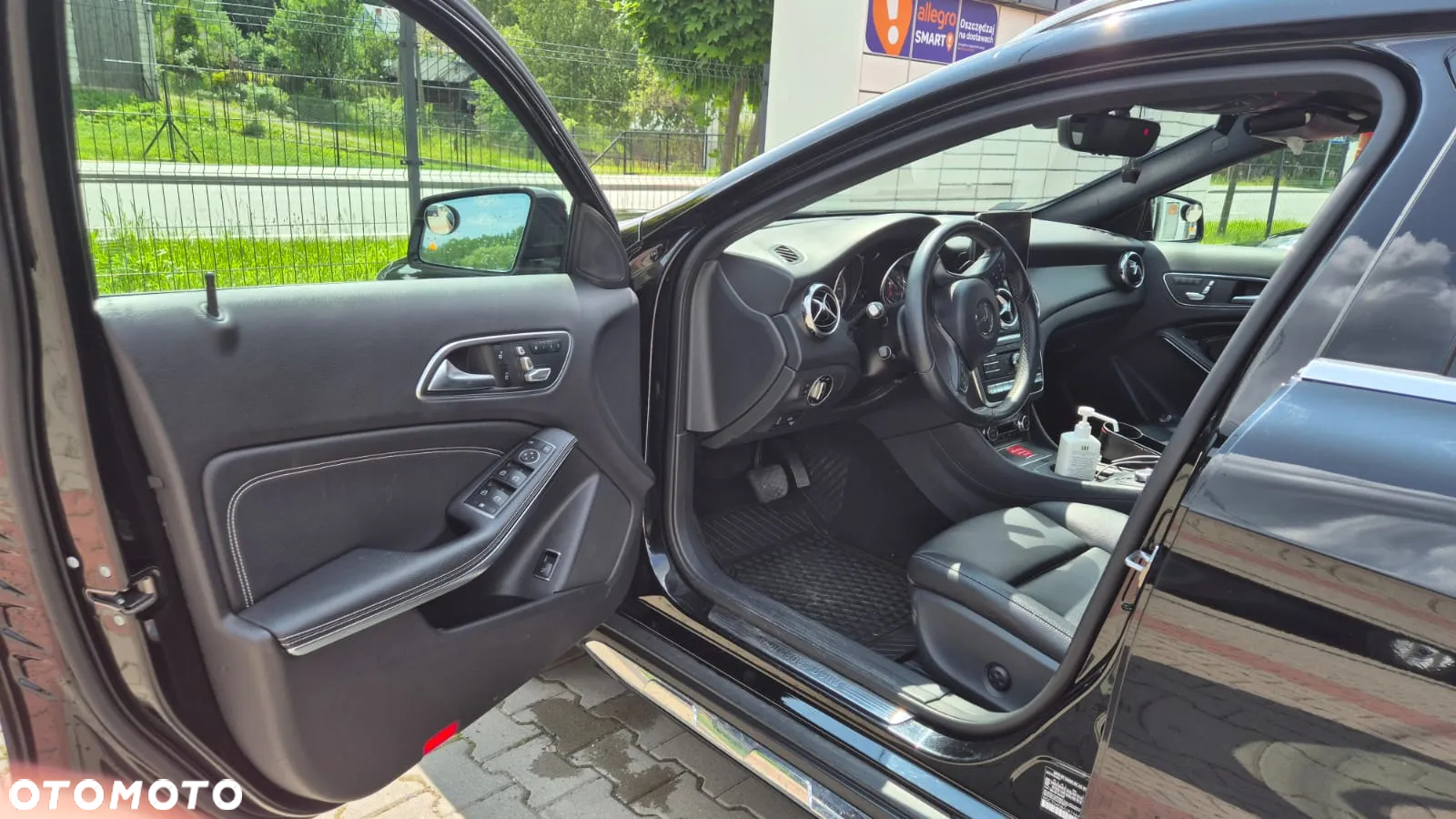 Mercedes-Benz GLA 250 4-Matic - 7