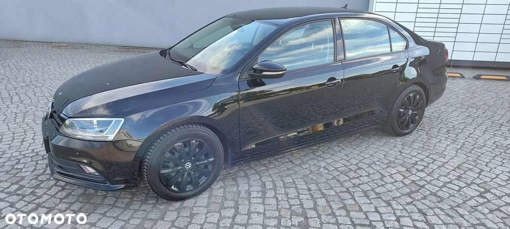 Volkswagen Jetta 2.0 TDI DPF BMT Comfortline - 2