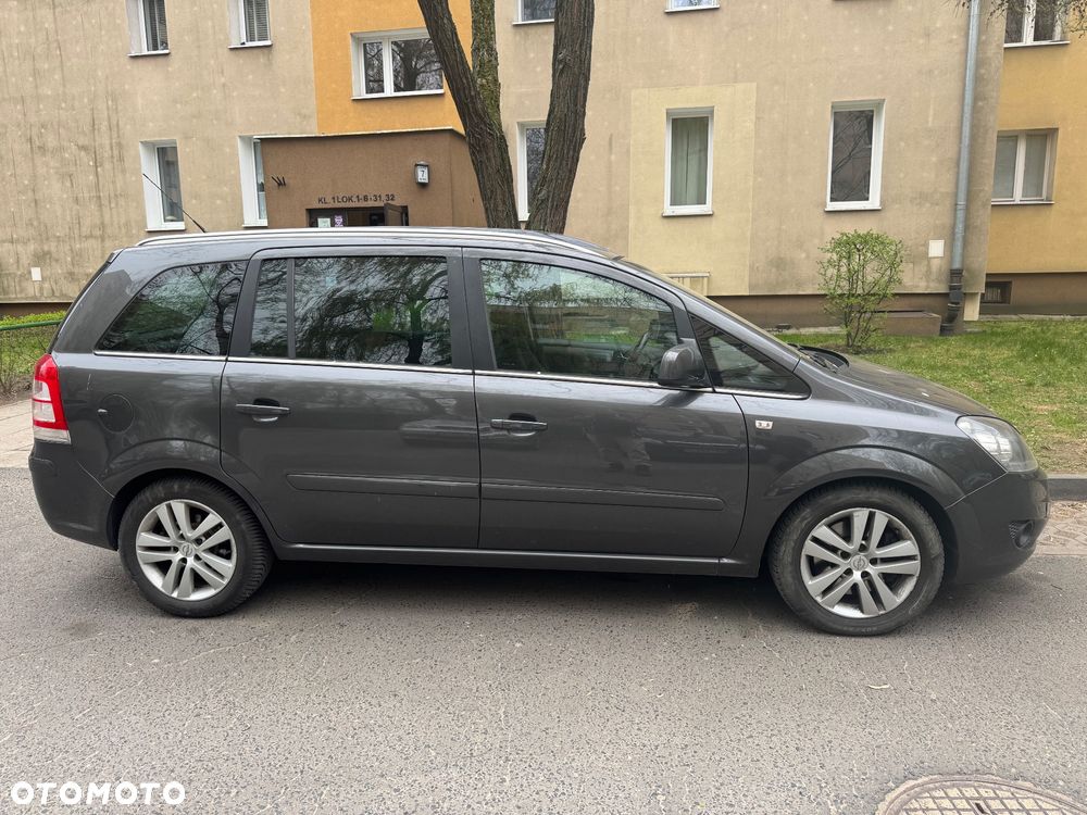 Opel Zafira 1.7 CDTI Cosmo EU5 - 3