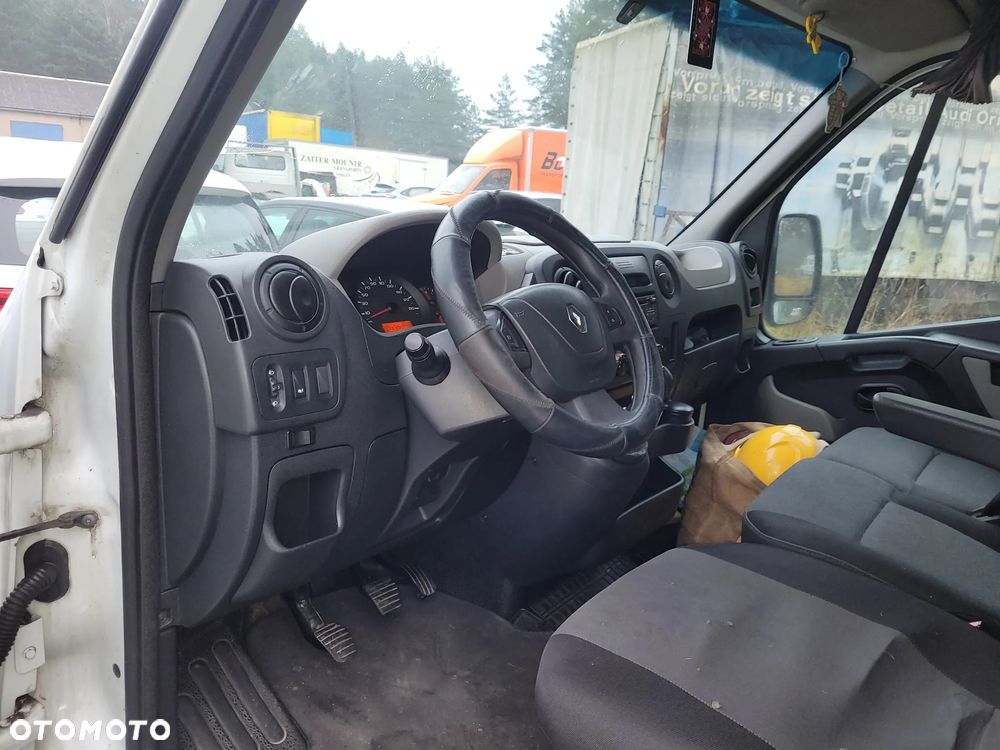 Renault Master - 10