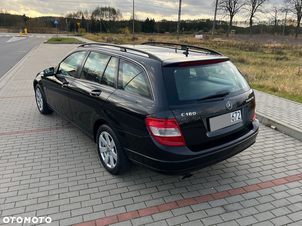 Mercedes-Benz Klasa C 180 K BlueEff Elegance - 28