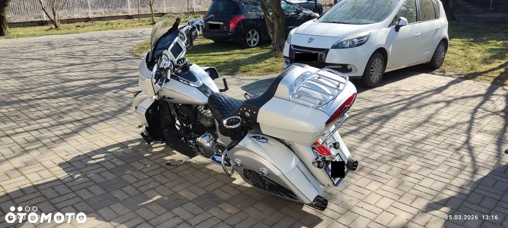 Indian Roadmaster - 5