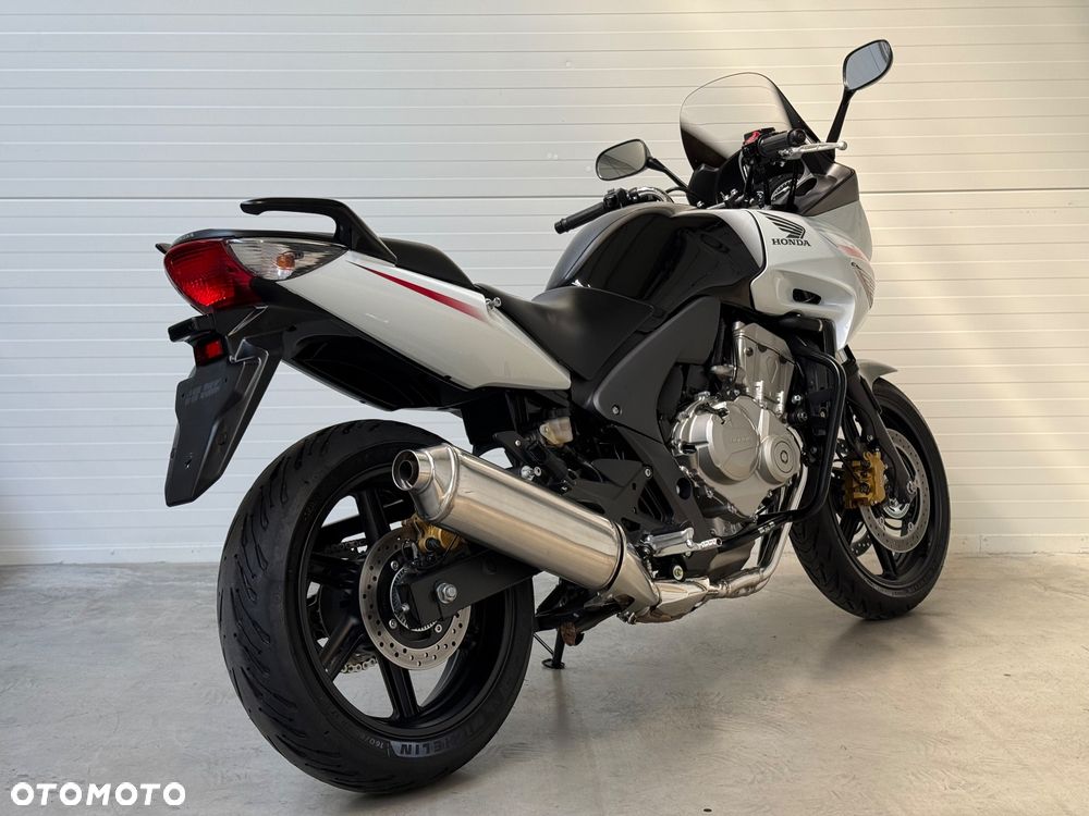Honda CBF - 4