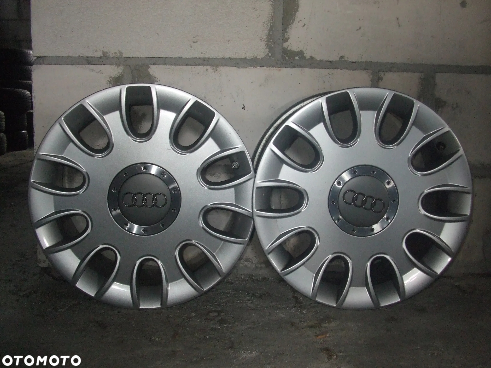 Felga aluminiowa Audi OE 8.0" x 17" 5x112 ET 43 - 7
