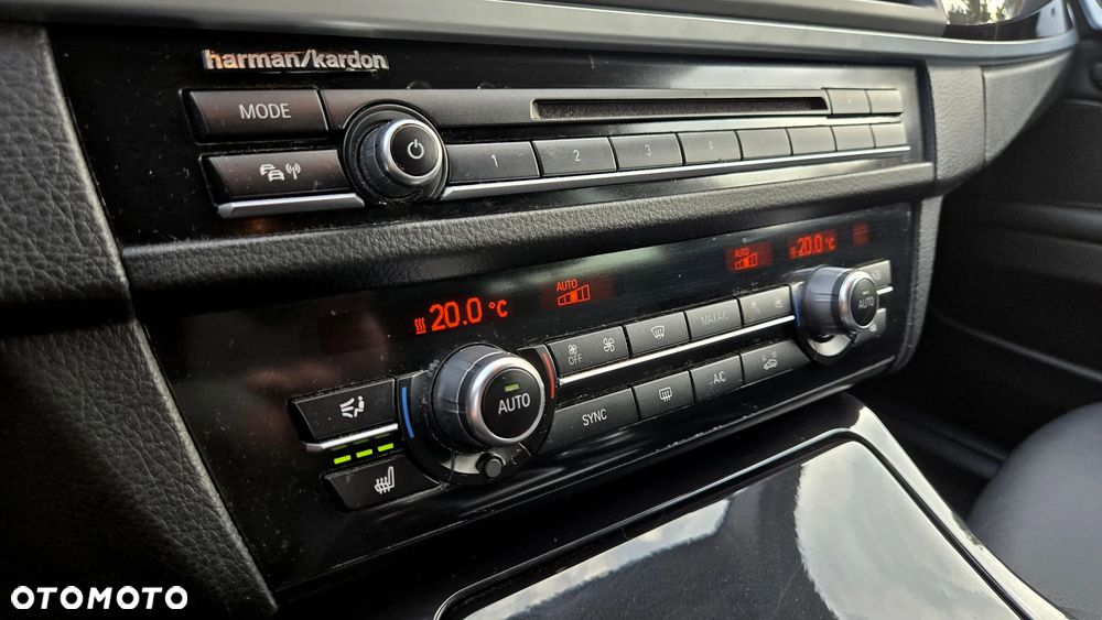 BMW Seria 5 520d Luxury Line - 22