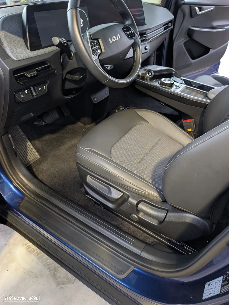 Kia EV6 77,4-kWh - 11