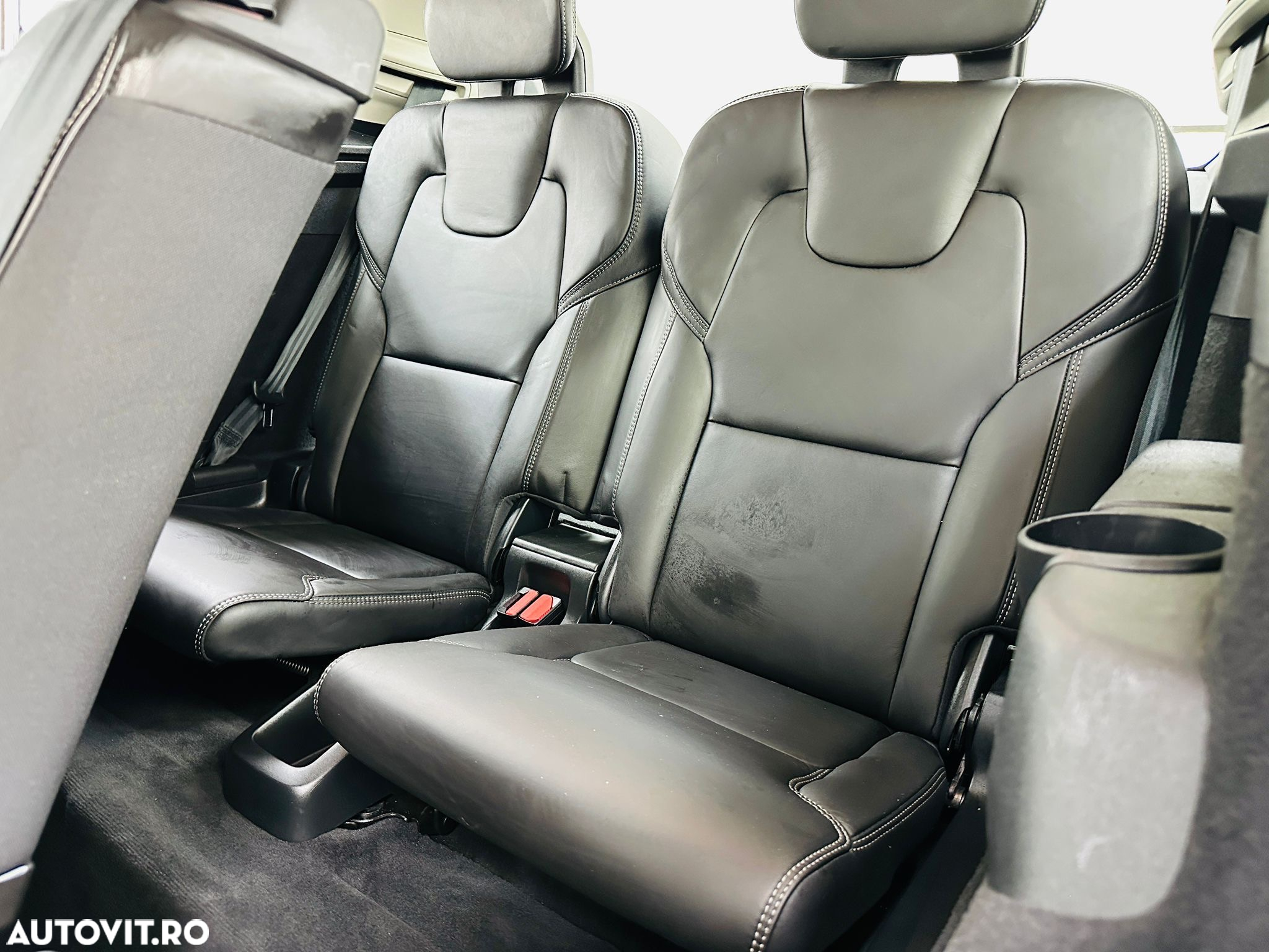 Volvo XC 90 - 20