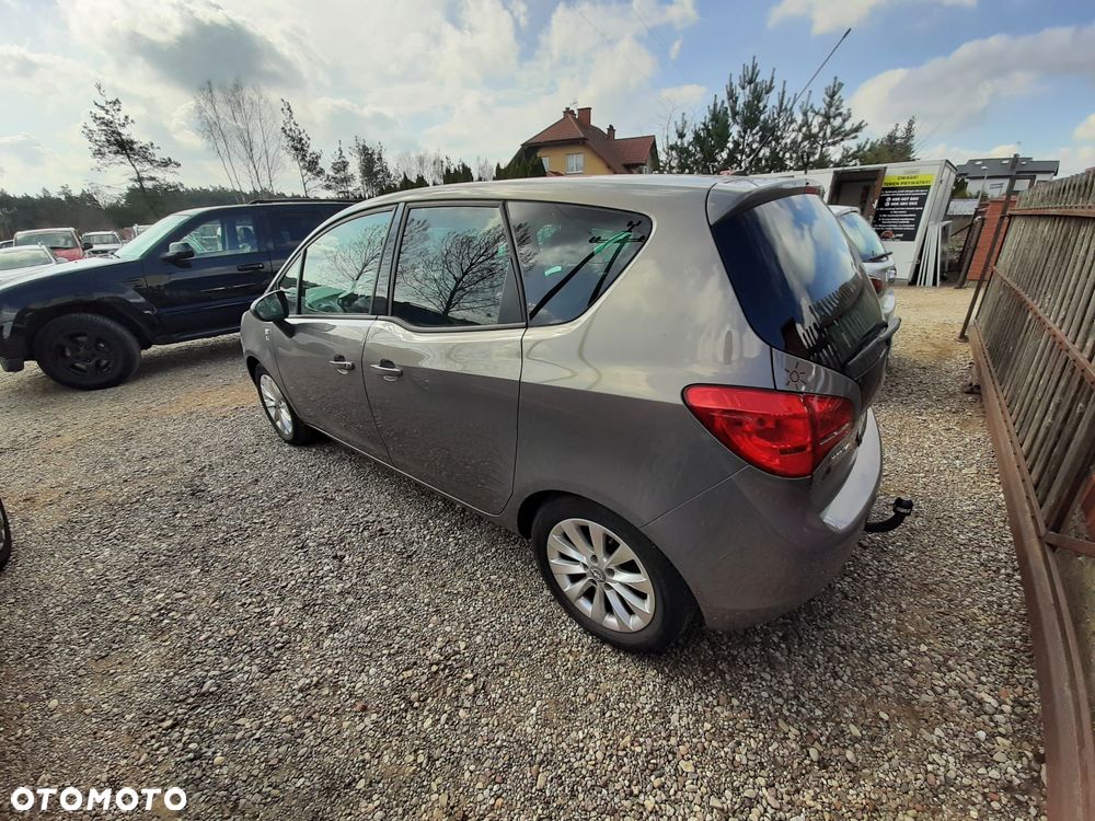 Opel Meriva - 4