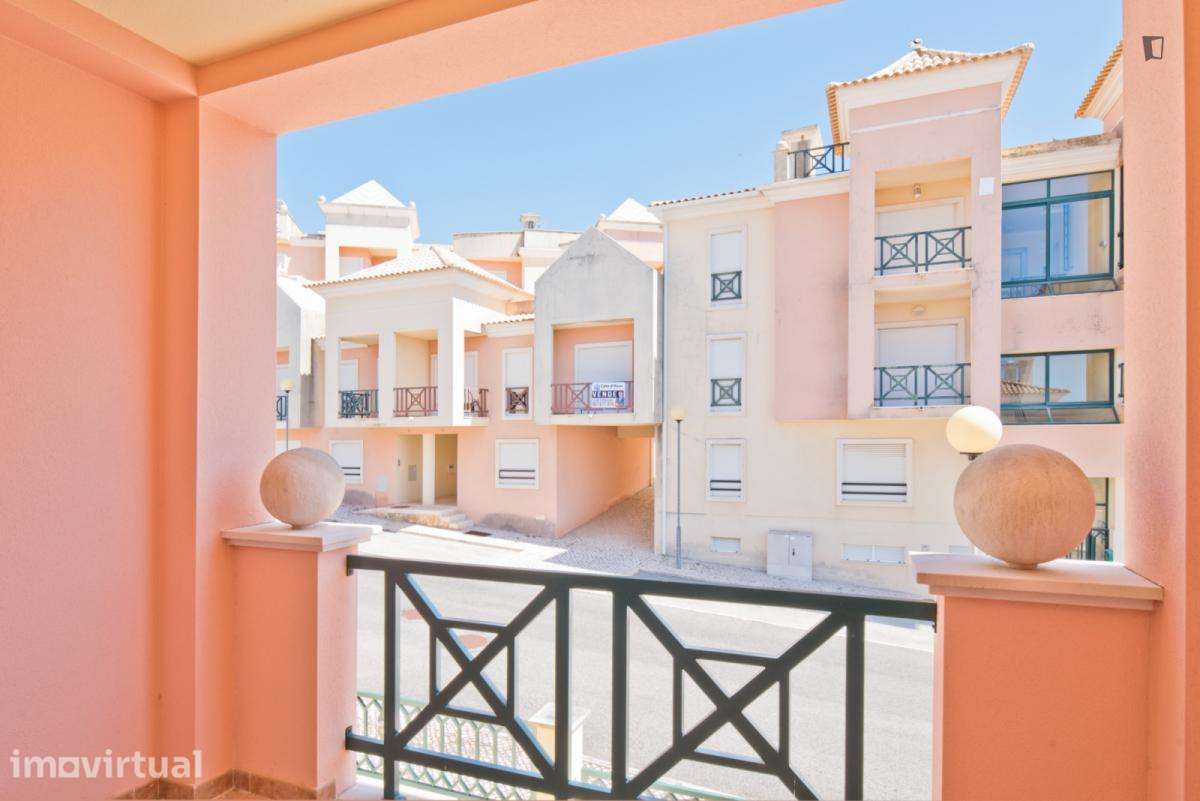 Apartamento com 4 quartos - localizado em Setubal - Grande imagem: 4/58