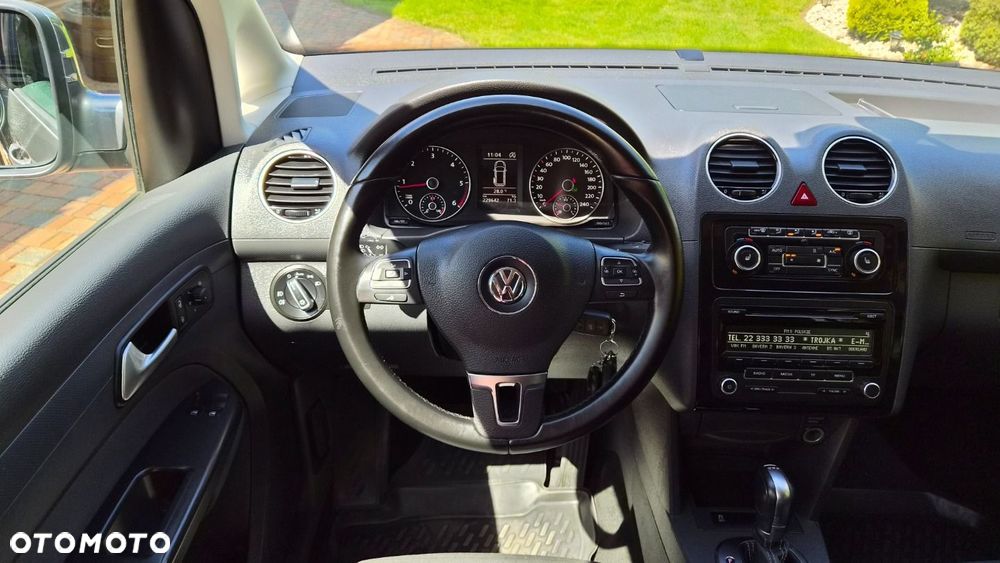 Volkswagen Caddy Maxi Highline DSG - 17