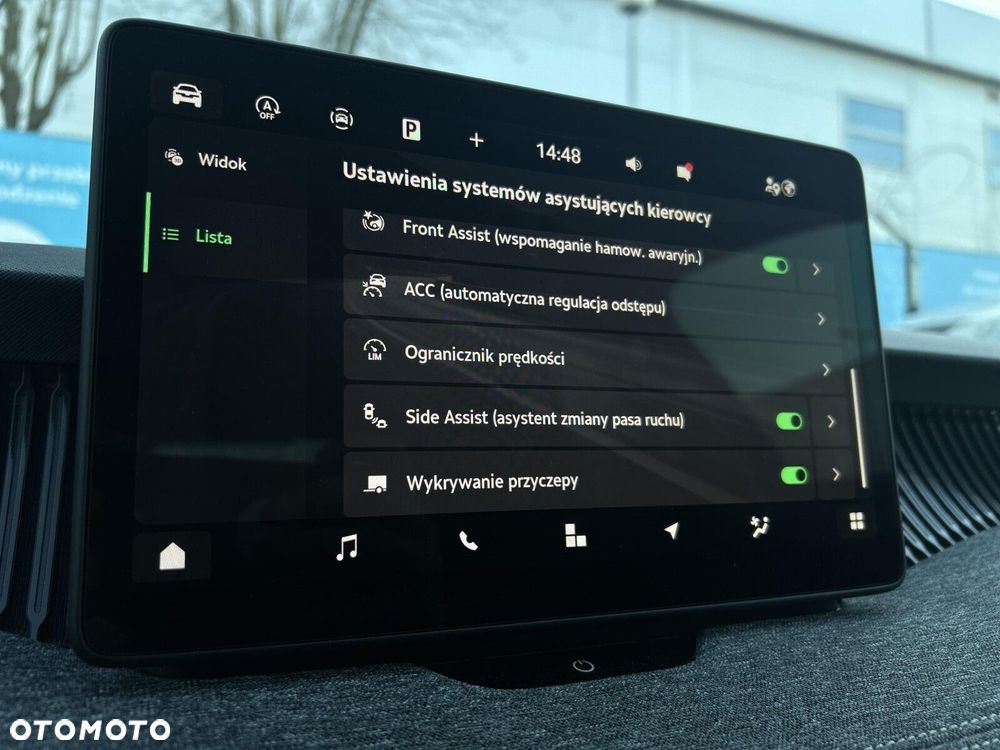 Skoda Superb 2.0 TDI SCR Selection DSG - 32