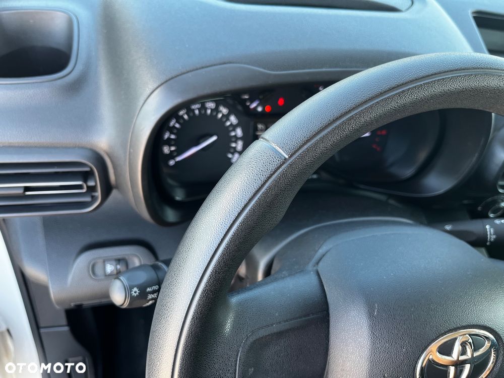 Toyota Proace City Verso 1.5 D-4D Business - 22
