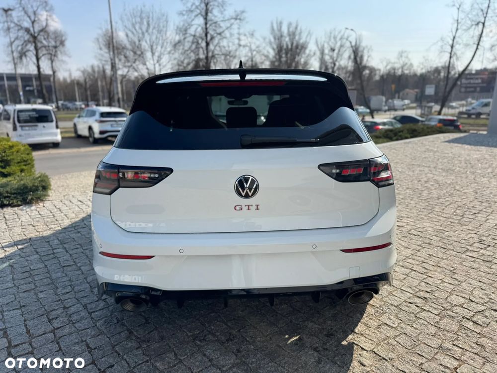 Volkswagen Golf 2.0 TSI OPF DSG GTI Clubsport 45 - 8