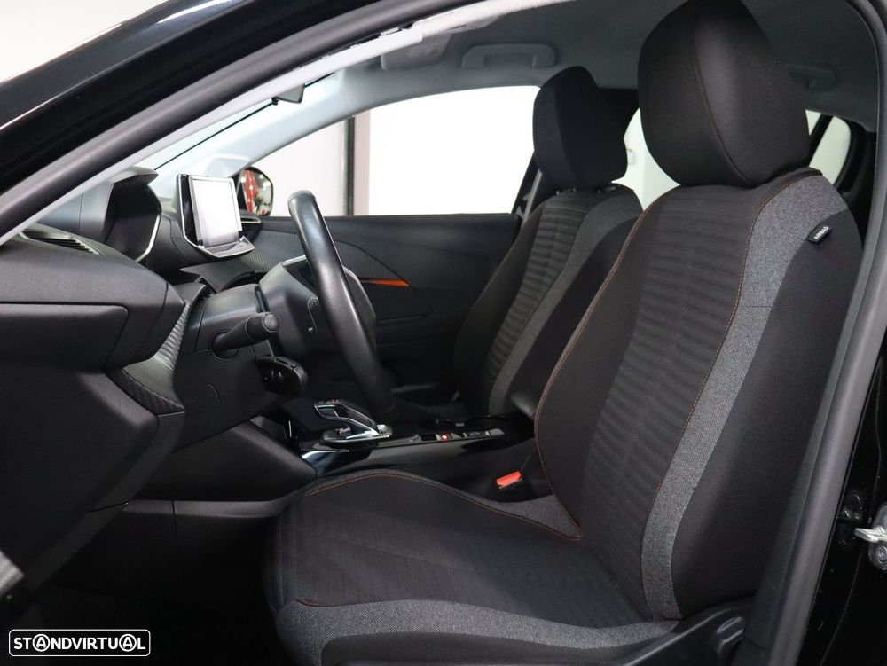 Peugeot e-208 50 kWh Active - 6