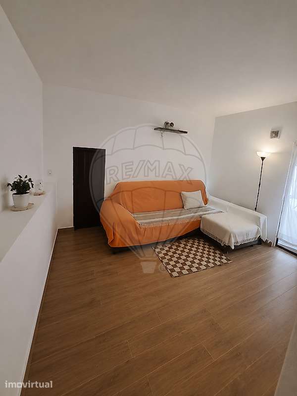 Moradia T2 para venda - Grande imagem: 2/12