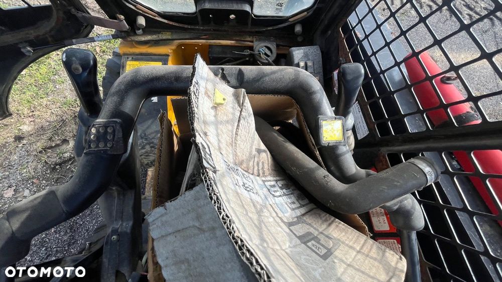 JCB Robot 160 4X4 - 13