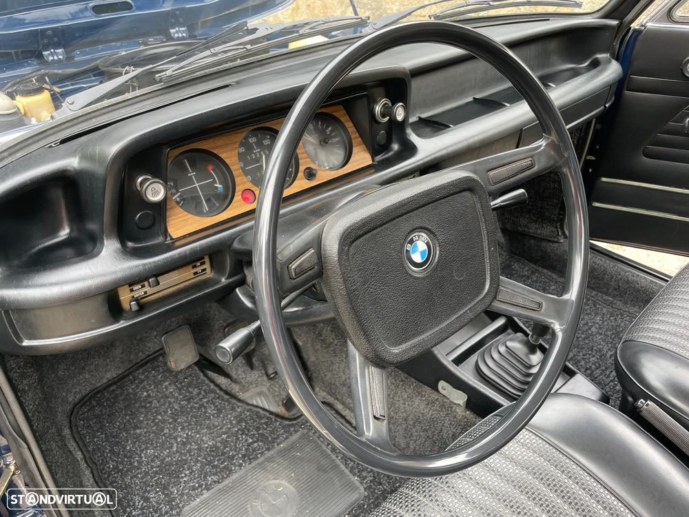 BMW 1602 - 19