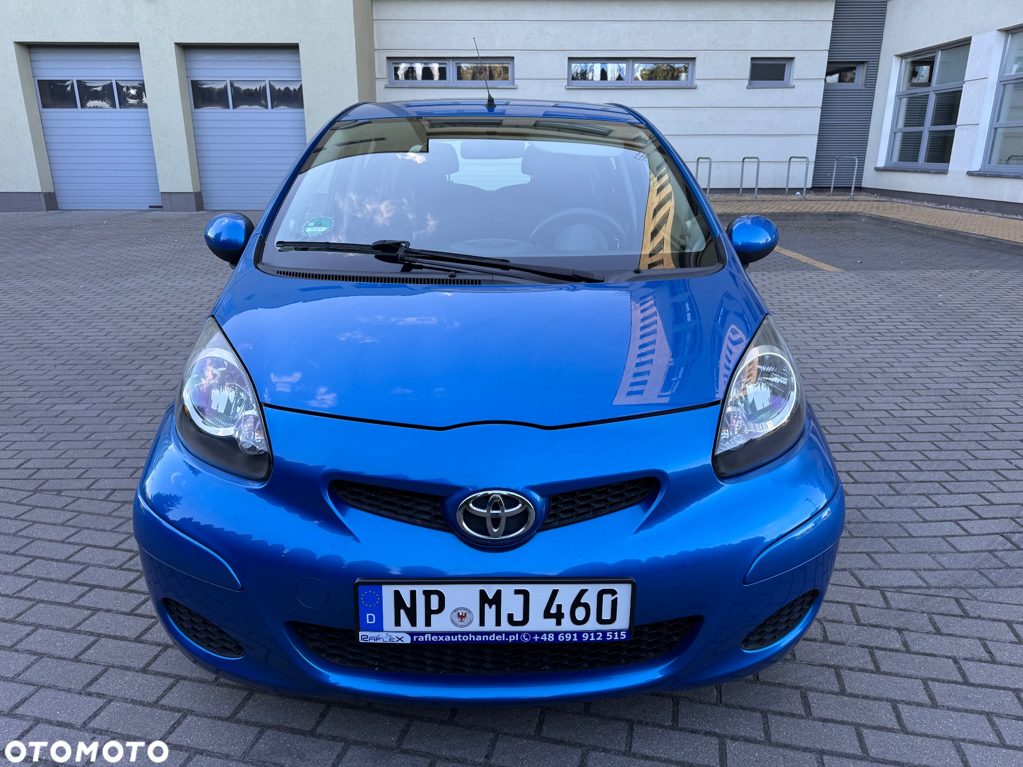 Toyota Aygo 1.0 VVT-i Sol MM - 11
