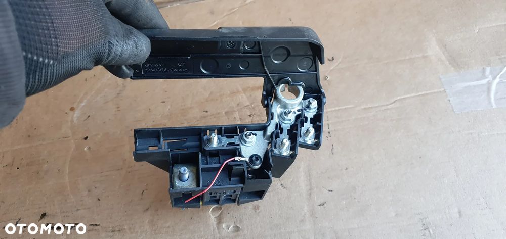 Klema plusowa pirotechniczna bezpiecznik Audi A4 B8 Lift 4F0915519 8J0915459 - 6