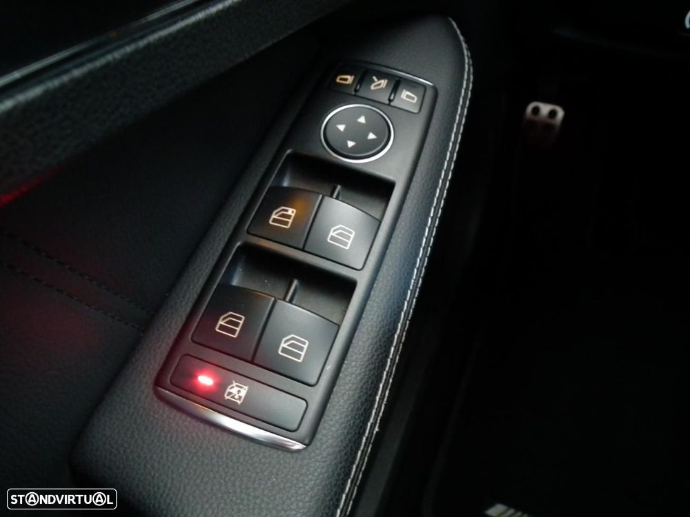 Mercedes-Benz E 350 CDi Avantgarde BlueEfficiency - 18