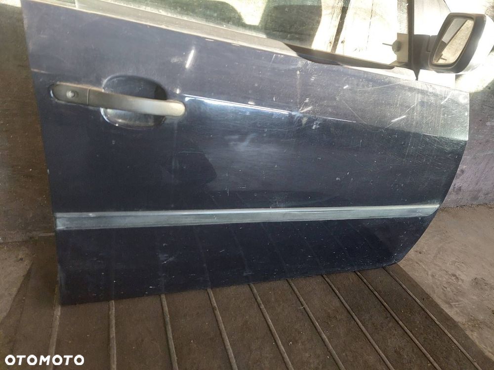 DRZWI KOMPLETNE PRAWY PRZÓD FORD FIESTA MK5 84 - 2