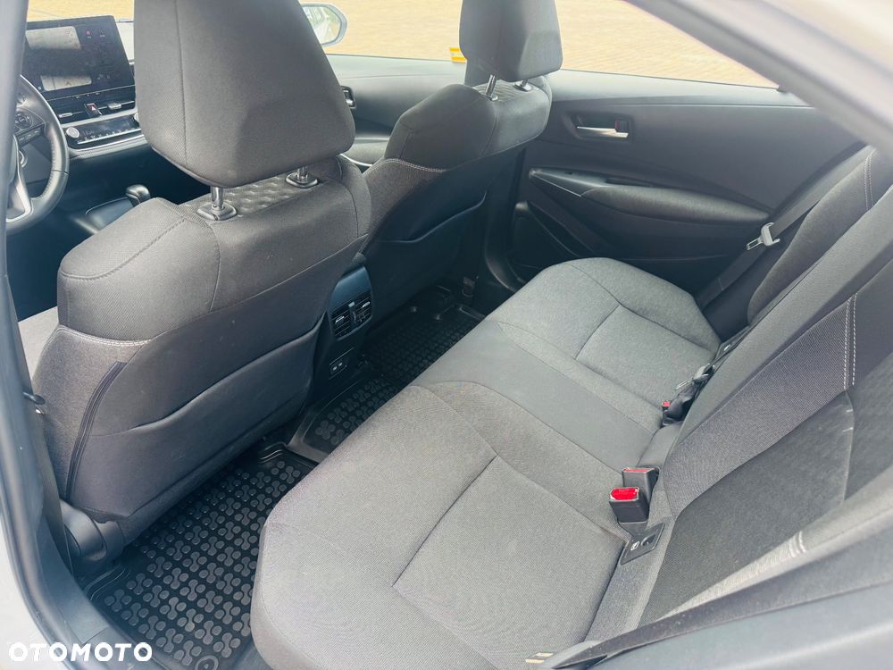 Toyota Corolla 1.8 Hybrid Comfort - 12