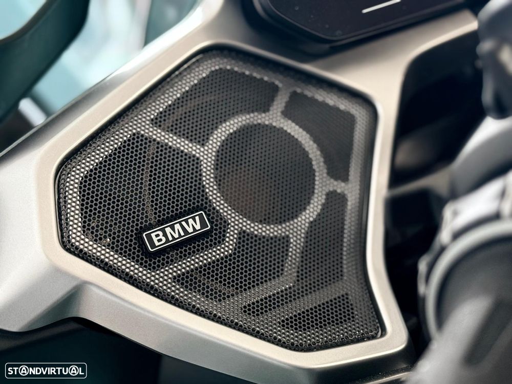 BMW R 1300 RT Option 719 - 10